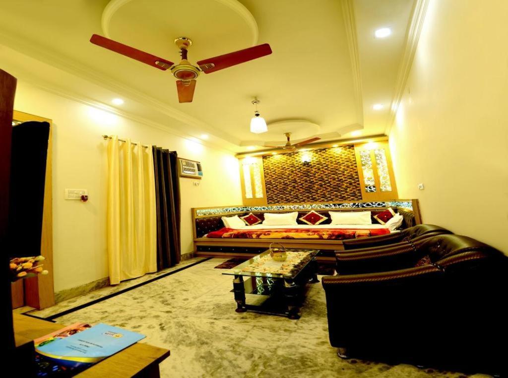 Taj Square A Luxurious Family Homestay Agra (Uttar Pradesh) Exterior foto