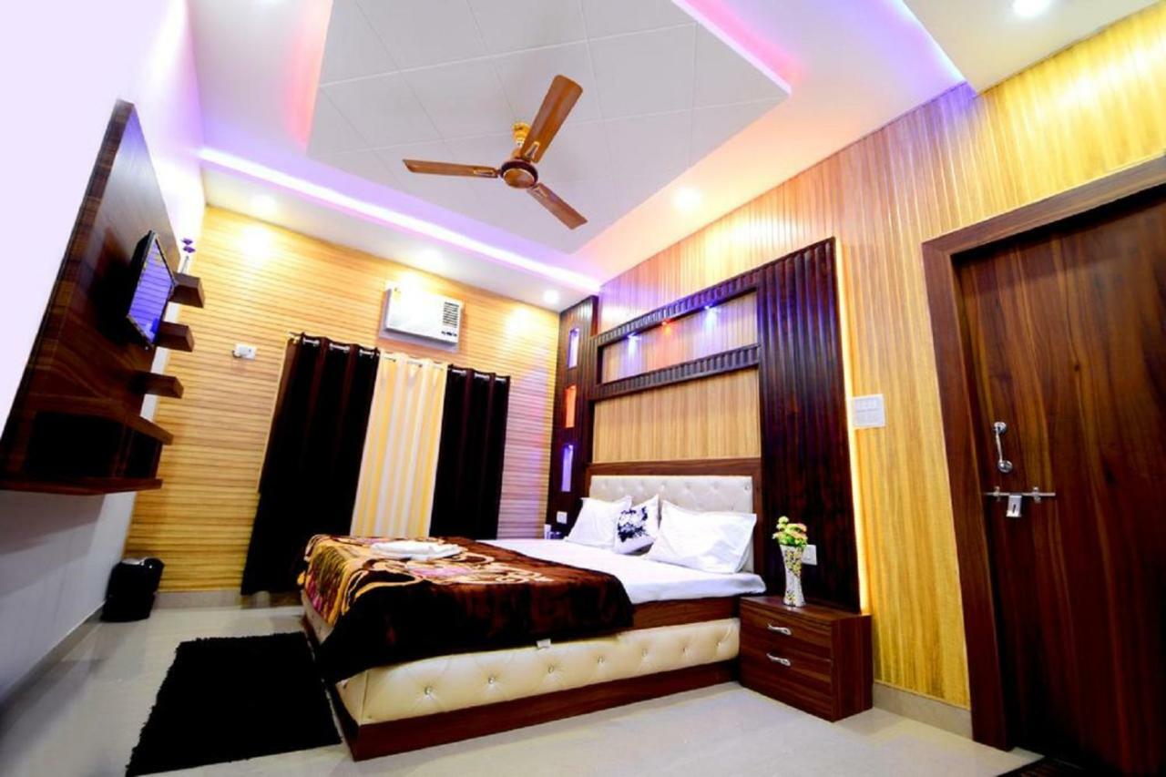 Taj Square A Luxurious Family Homestay Agra (Uttar Pradesh) Exterior foto